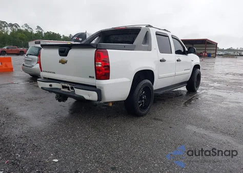 2007 Chevrolet Avalanche 1500 Ls из США, поврежденный, VIN 3GNEC12047G265713